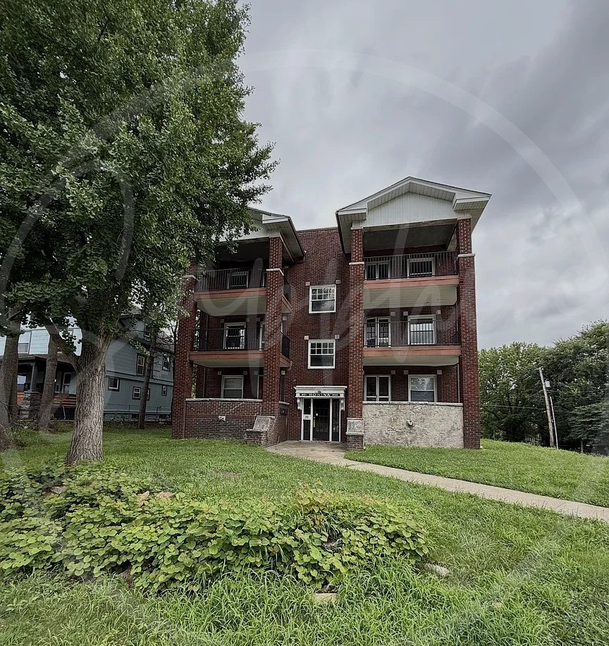 Property thumbnail image